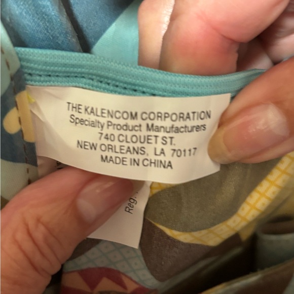 NWOT Multi-functional vinyl travel organizer by AMY BUTLER - Picture 9 of 13